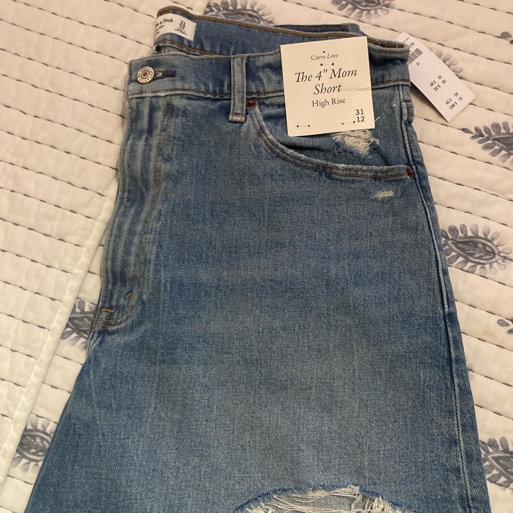 Brand new mom shorts